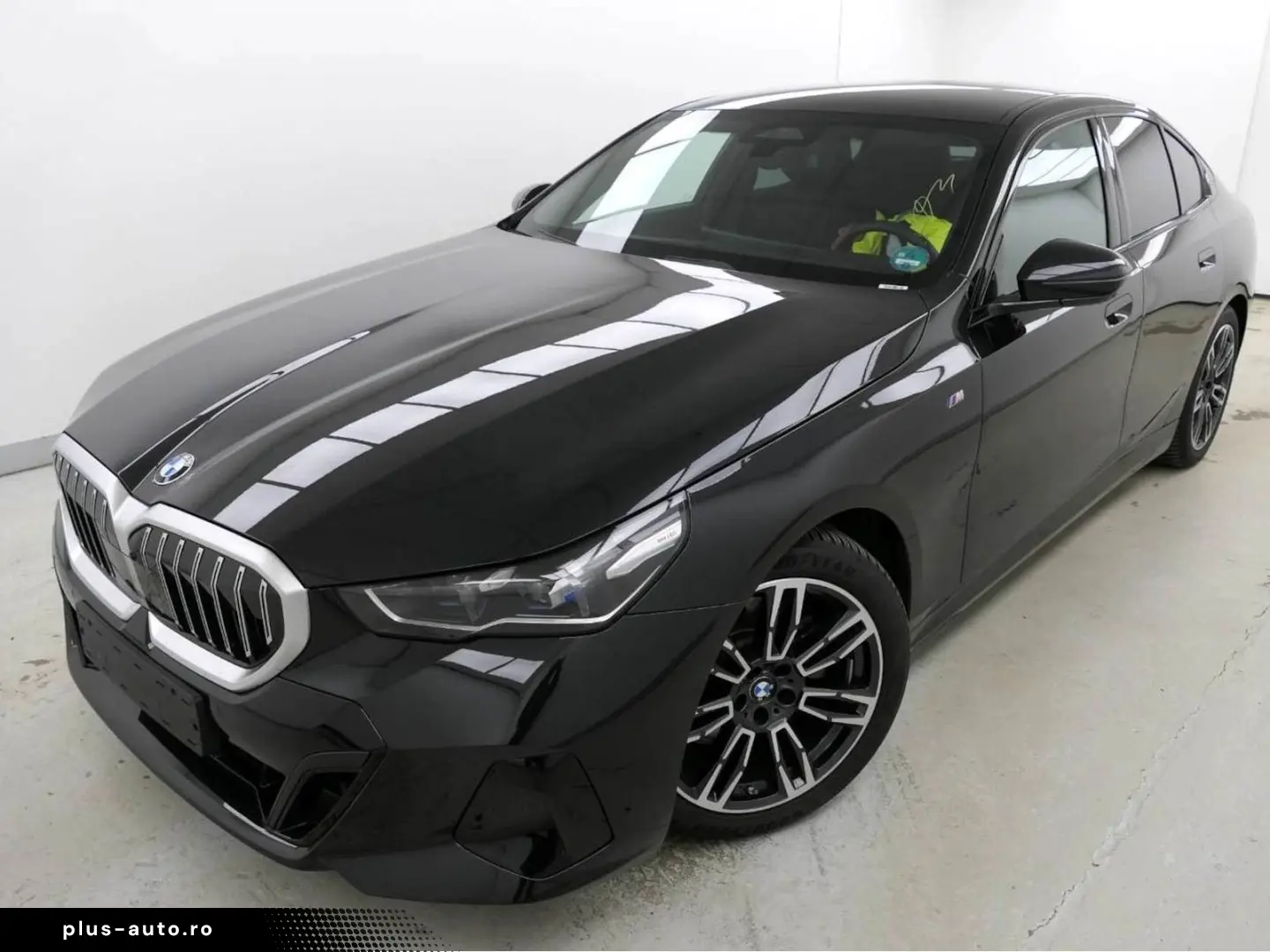 BMW 520i M Sport HeadUp Komfortsitze Sound 360 Kam