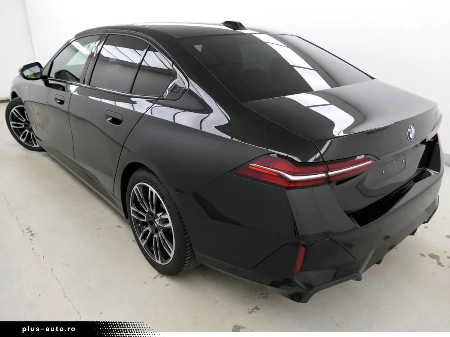 BMW 520i M Sport HeadUp Komfortsitze Sound 360 Kam