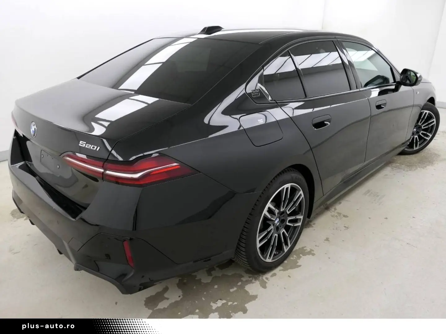BMW 520i M Sport HeadUp Komfortsitze Sound 360 Kam
