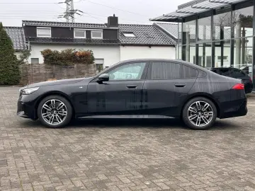 BMW 520i Aut. Lim. M Sport   Natural Interaktion
