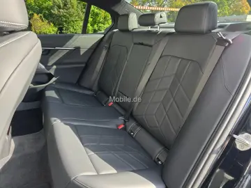 BMW 520i M Sportpaket Komfortsitze Panorama AHK