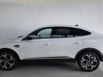 RENAULT ARKANA 1.6 E-Tech 145 techno