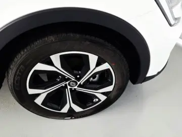 RENAULT ARKANA 1.6 E-Tech 145 techno