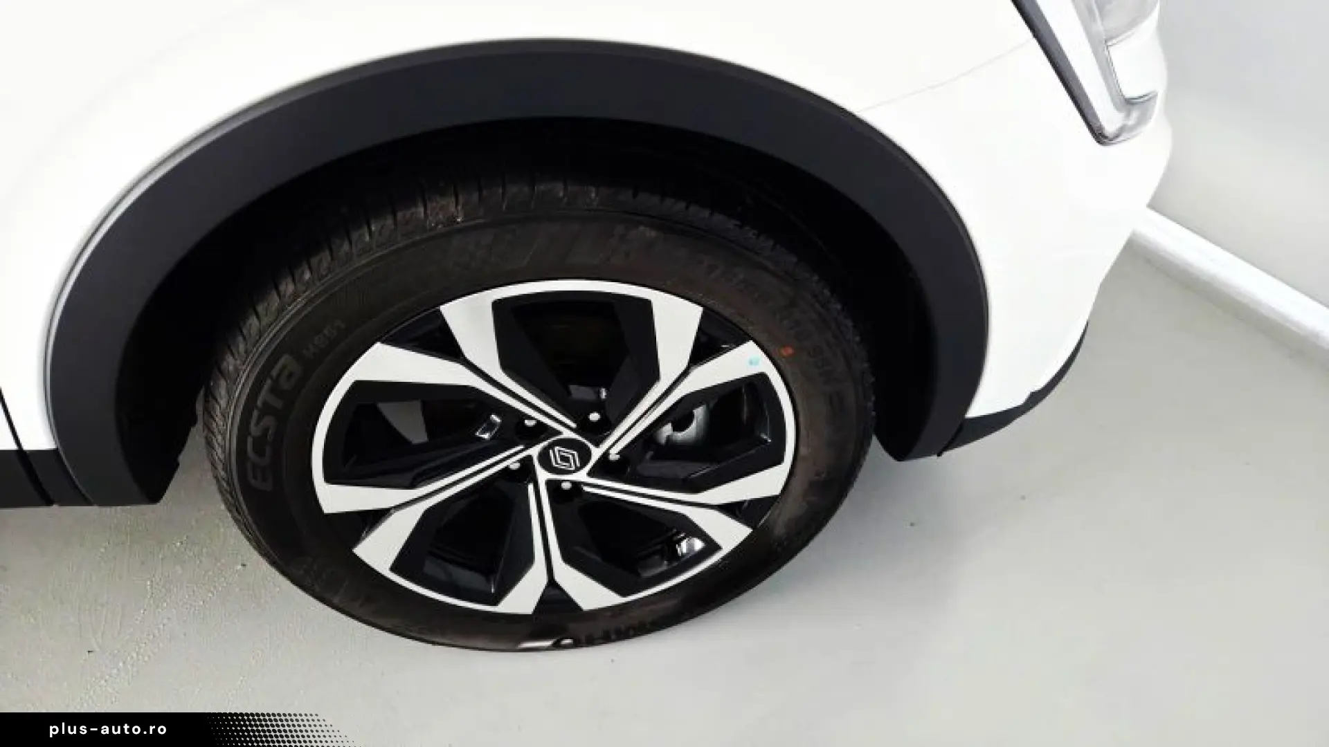 RENAULT ARKANA 1.6 E-Tech 145 techno