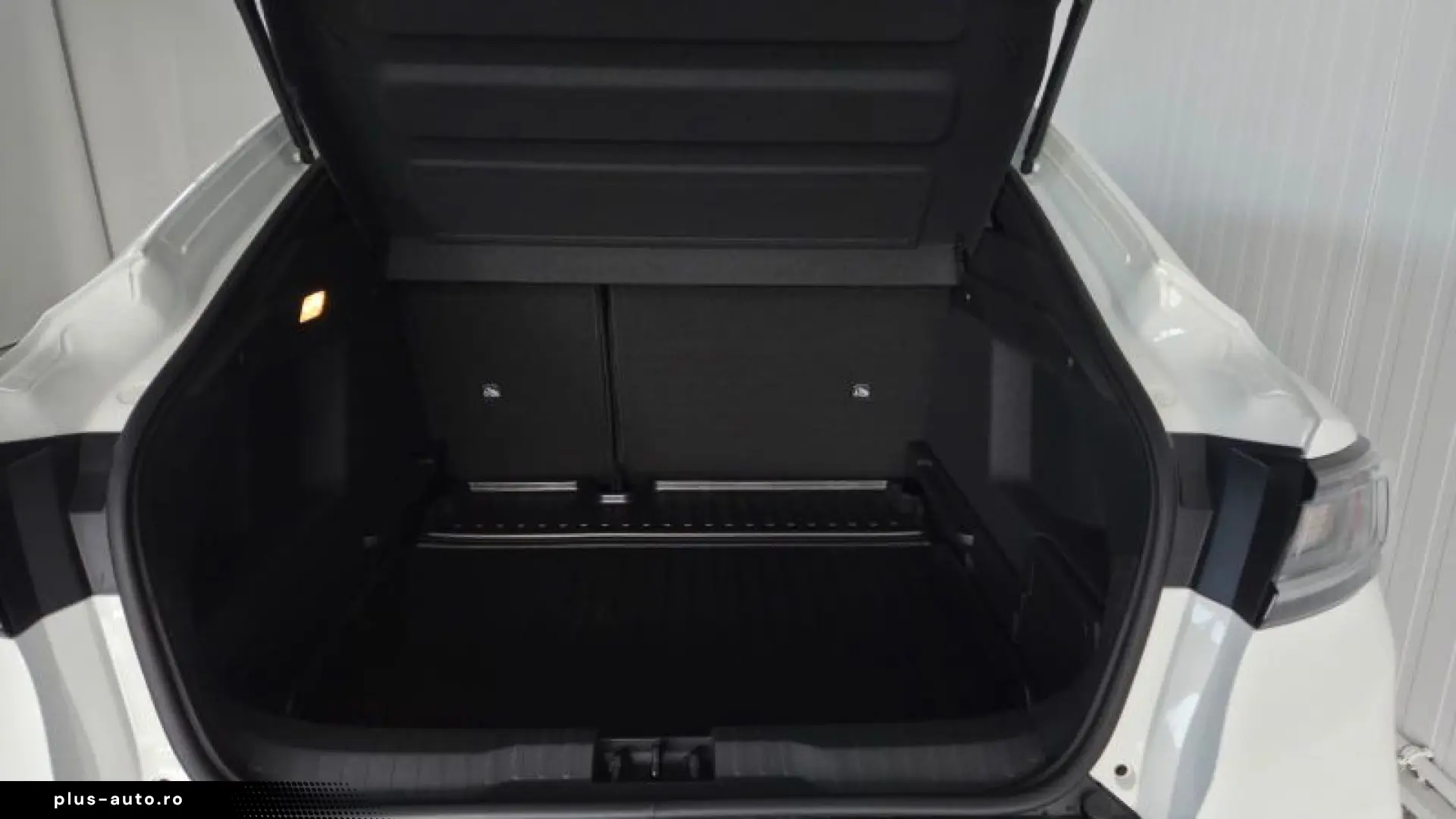 RENAULT ARKANA 1.6 E-Tech 145 techno