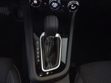 RENAULT ARKANA 1.6 E-Tech 145 techno