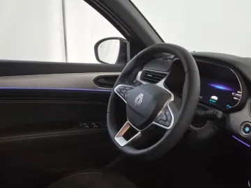 RENAULT ARKANA 1.6 E-Tech 145 techno