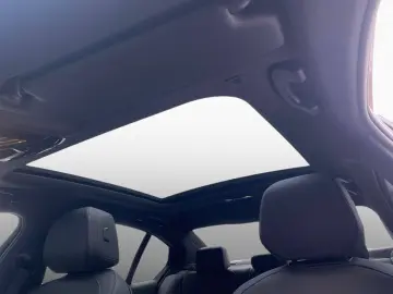 BMW 520i Lim M SPORT AdLED AHK Pano StHz H K St Go