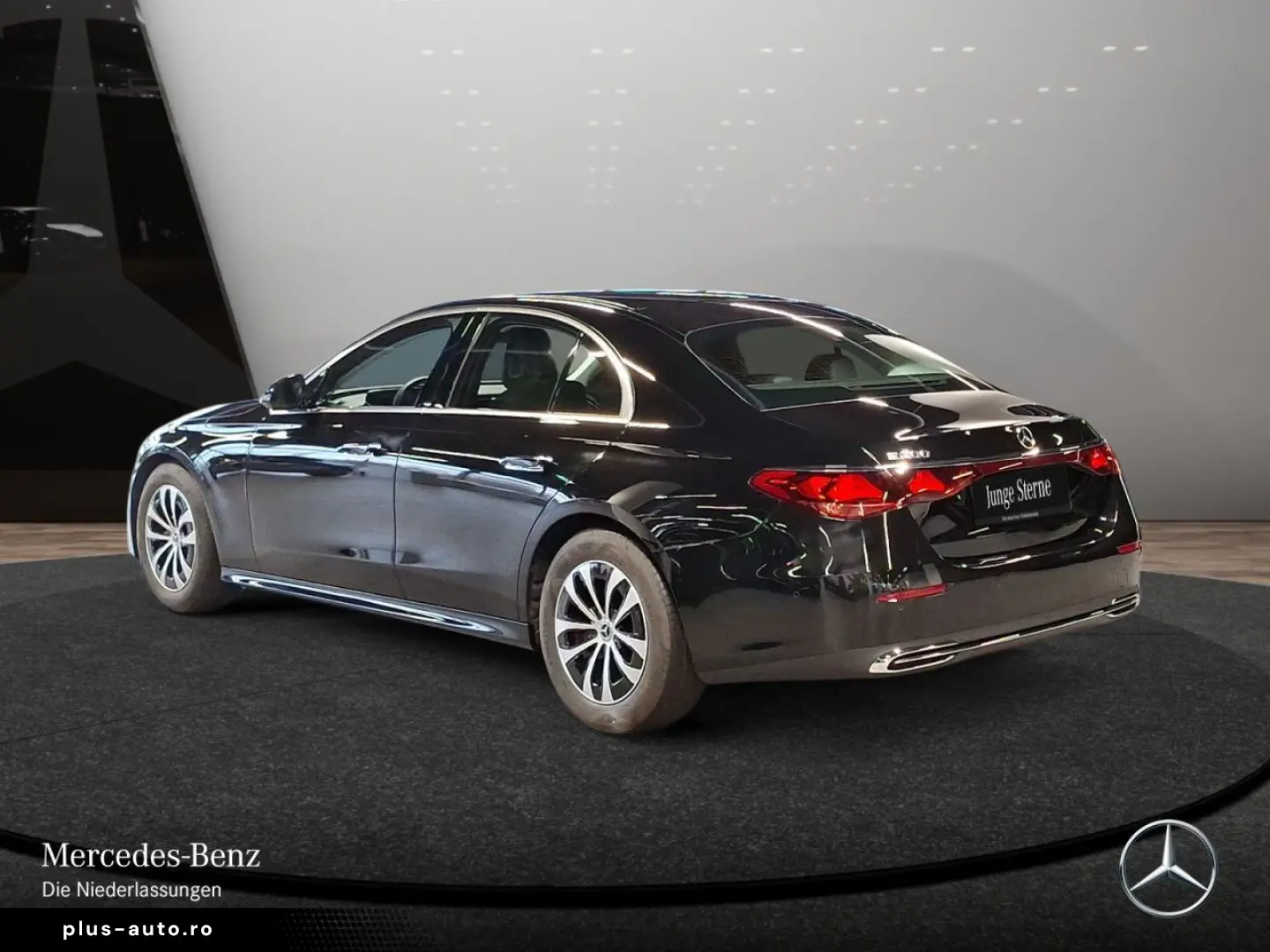 MERCEDES-BENZ E 200 Avantgarde Advanced LED DISTRONI&hellip;