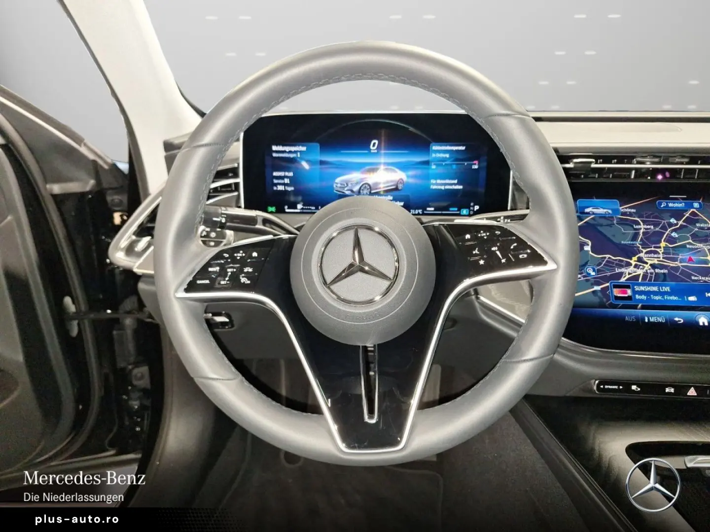 MERCEDES-BENZ E 200 Avantgarde Advanced LED DISTRONI&hellip;