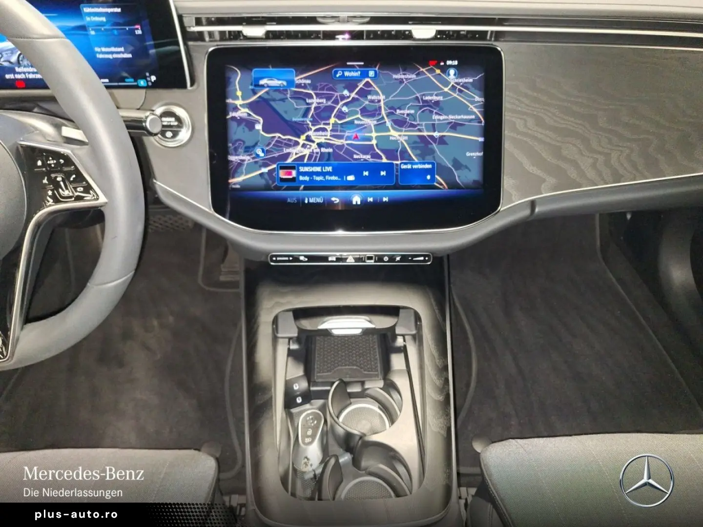 MERCEDES-BENZ E 200 Avantgarde Advanced LED DISTRONI&hellip;