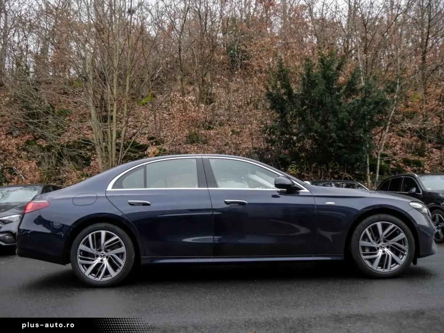 MERCEDES-BENZ E 300 de Avantgarde LED Kamera Distr T&hellip;