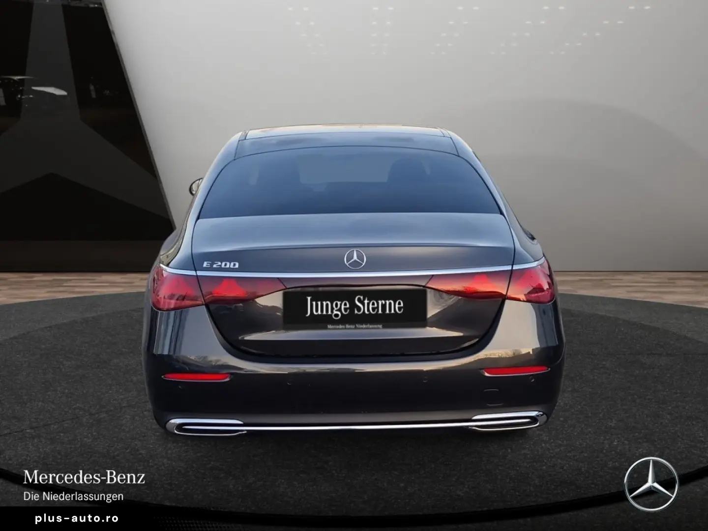 MERCEDES-BENZ E 200 Avantgarde Advanced  PANO DIGI 3&hellip;