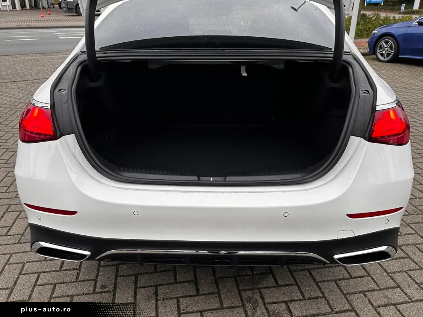 MERCEDES-BENZ E 200 4M Allrad AMG Digital Light Dist&hellip;