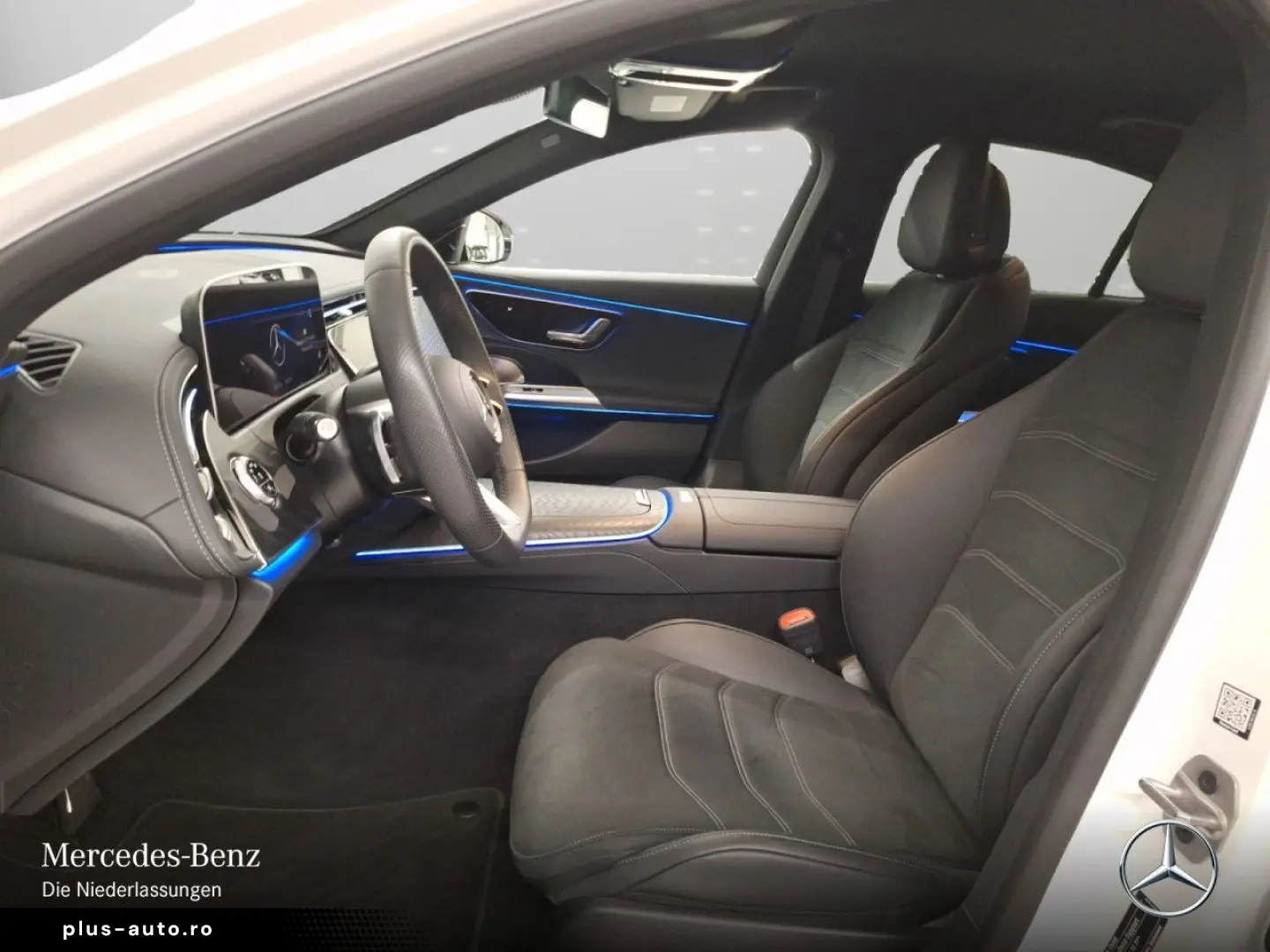 MERCEDES-BENZ E 200 AMG Advanced NIGHT 360  Bur4D DISTR KEY