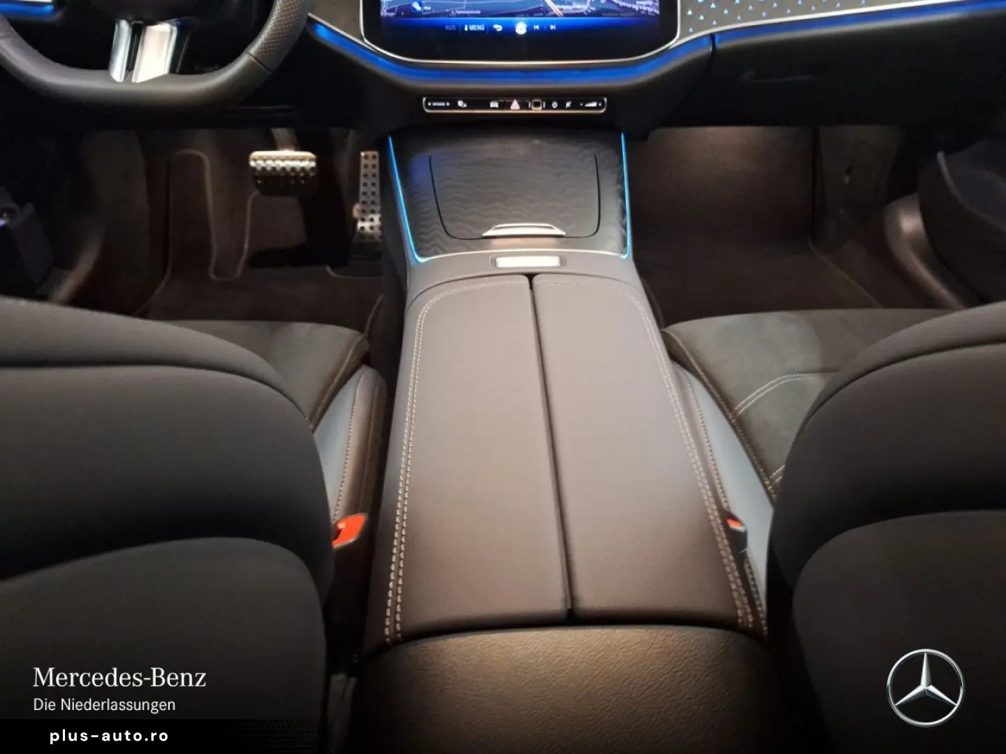 MERCEDES-BENZ E 200 AMG Advanced NIGHT 360  Bur4D DISTR KEY