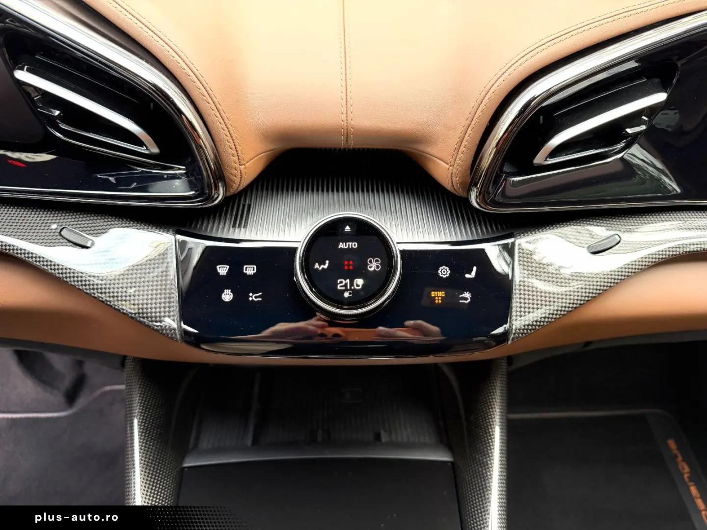 FERRARI Purosangue Full Carbon Massage heated&cooled