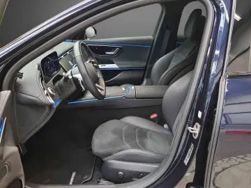 MERCEDES-BENZ E 220 d AMG NIGHT AHK Alarm Keyless Spurhalte