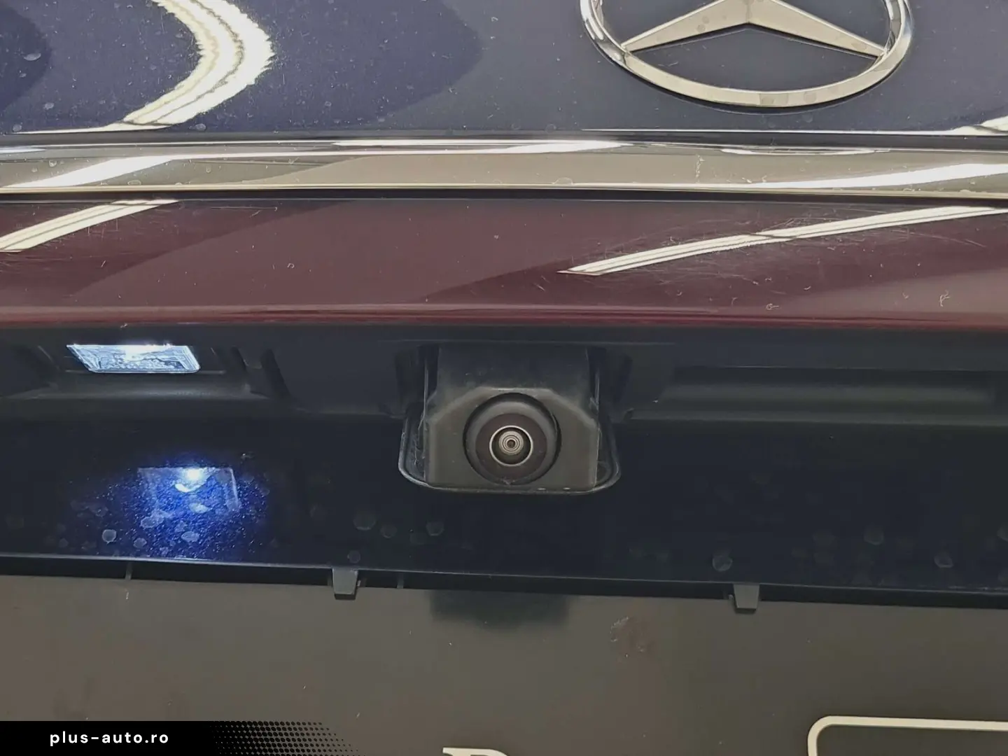 MERCEDES-BENZ E 220 d AMG NIGHT AHK Alarm Keyless Spurhalte