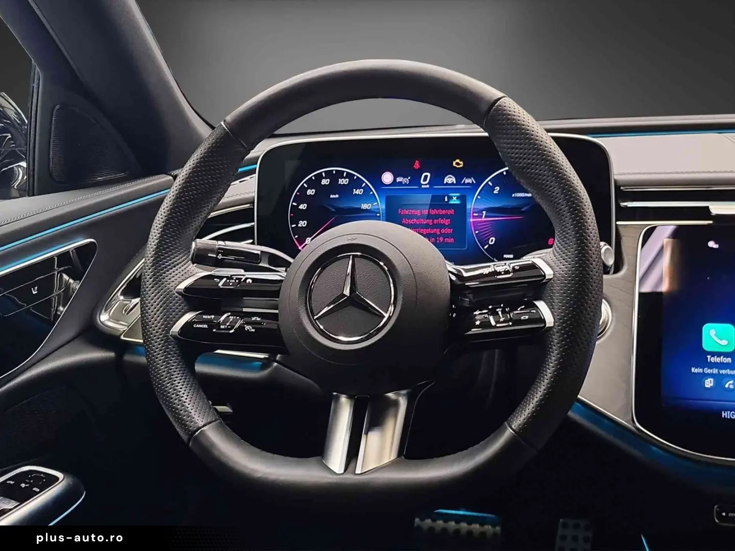 MERCEDES-BENZ E 220 d AMG NIGHT AHK Alarm Keyless Spurhalte