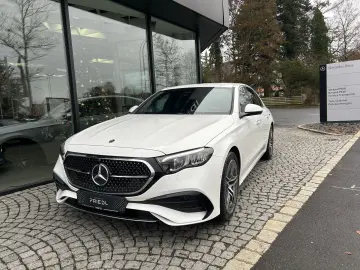 MERCEDES-BENZ E 220d AMG Distronic LED Kamera 360