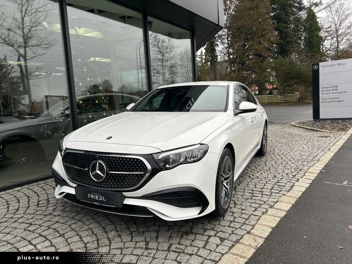 MERCEDES-BENZ E 220d AMG Distronic LED Kamera 360