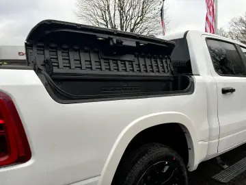 DODGE RAM 3.0L I6 Hurricane HO Limited Night Edition M