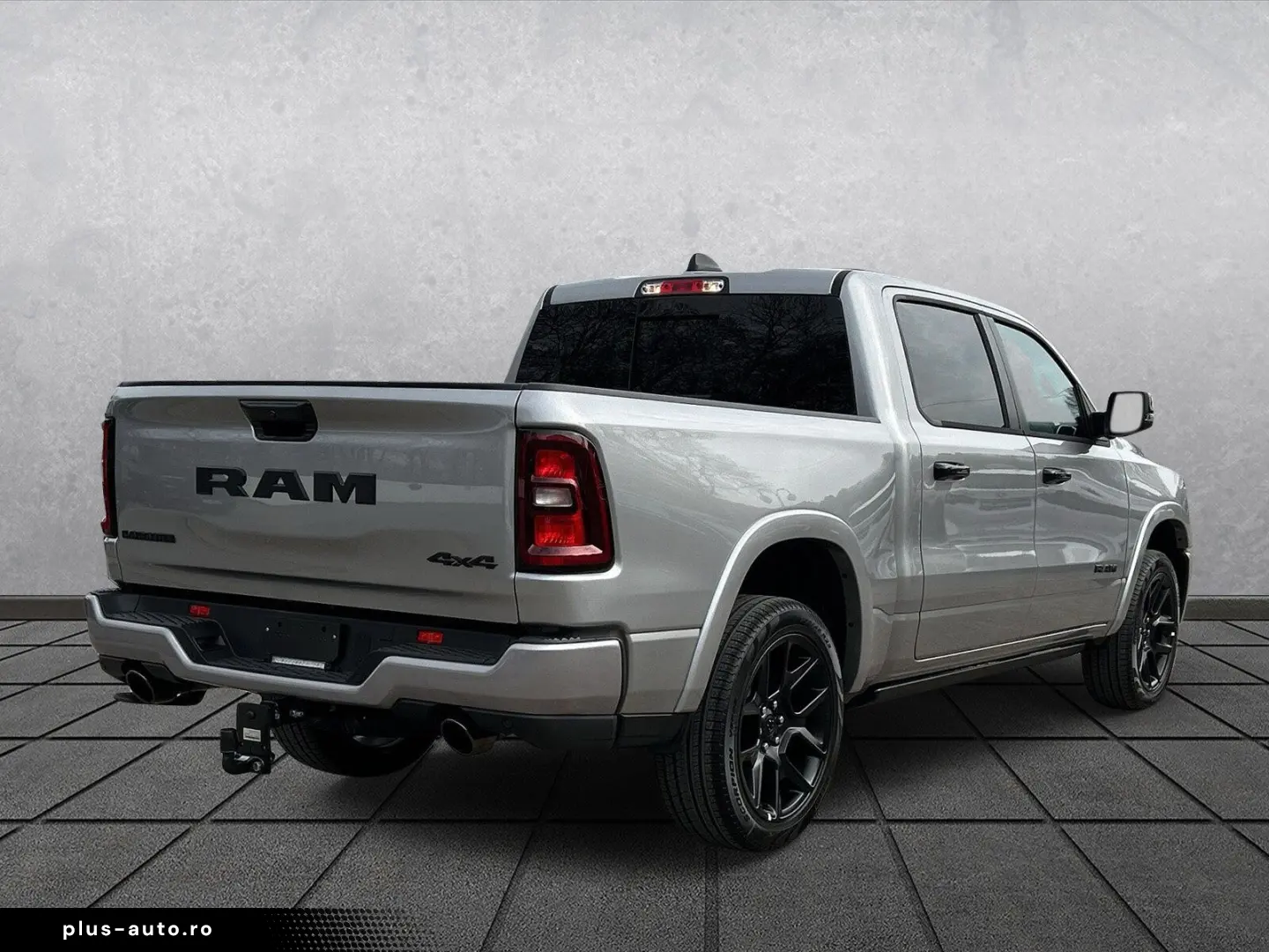 DODGE RAM 1500 Laramie CrewCab Luftfahrwerk Pano Night