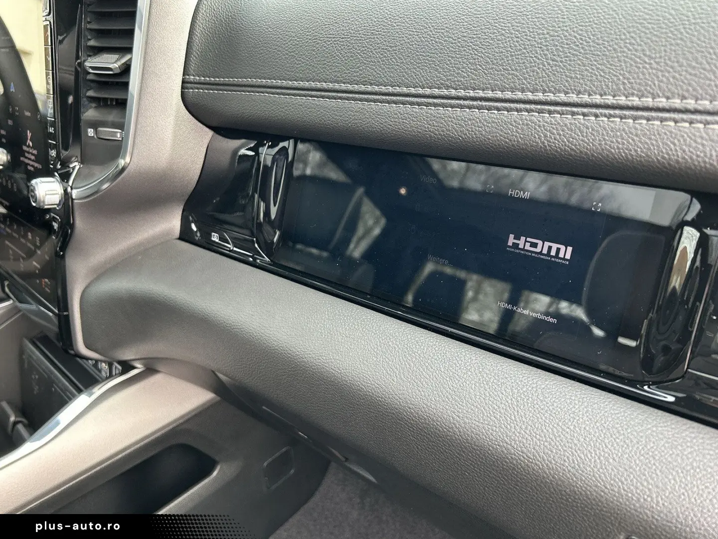 DODGE RAM 1500 Laramie CrewCab Luftfahrwerk Pano Night