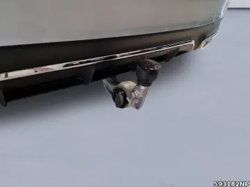 MERCEDES-BENZ E 220 d AMG  DISTRONIC Ambiente AHK LE&hellip;