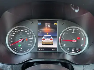 Mercedes-Benz GLC220 Exclusive 170CP