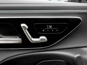 MERCEDES-BENZ E 200 AMG-Sport Pano Night 360 Digital&hellip;