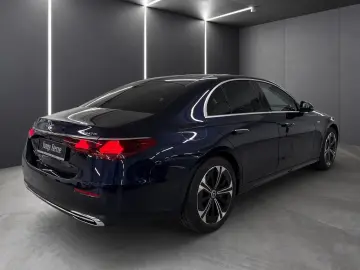 MERCEDES-BENZ E 300 de 4M AVANTGARDE Adv  Distronic &hellip;