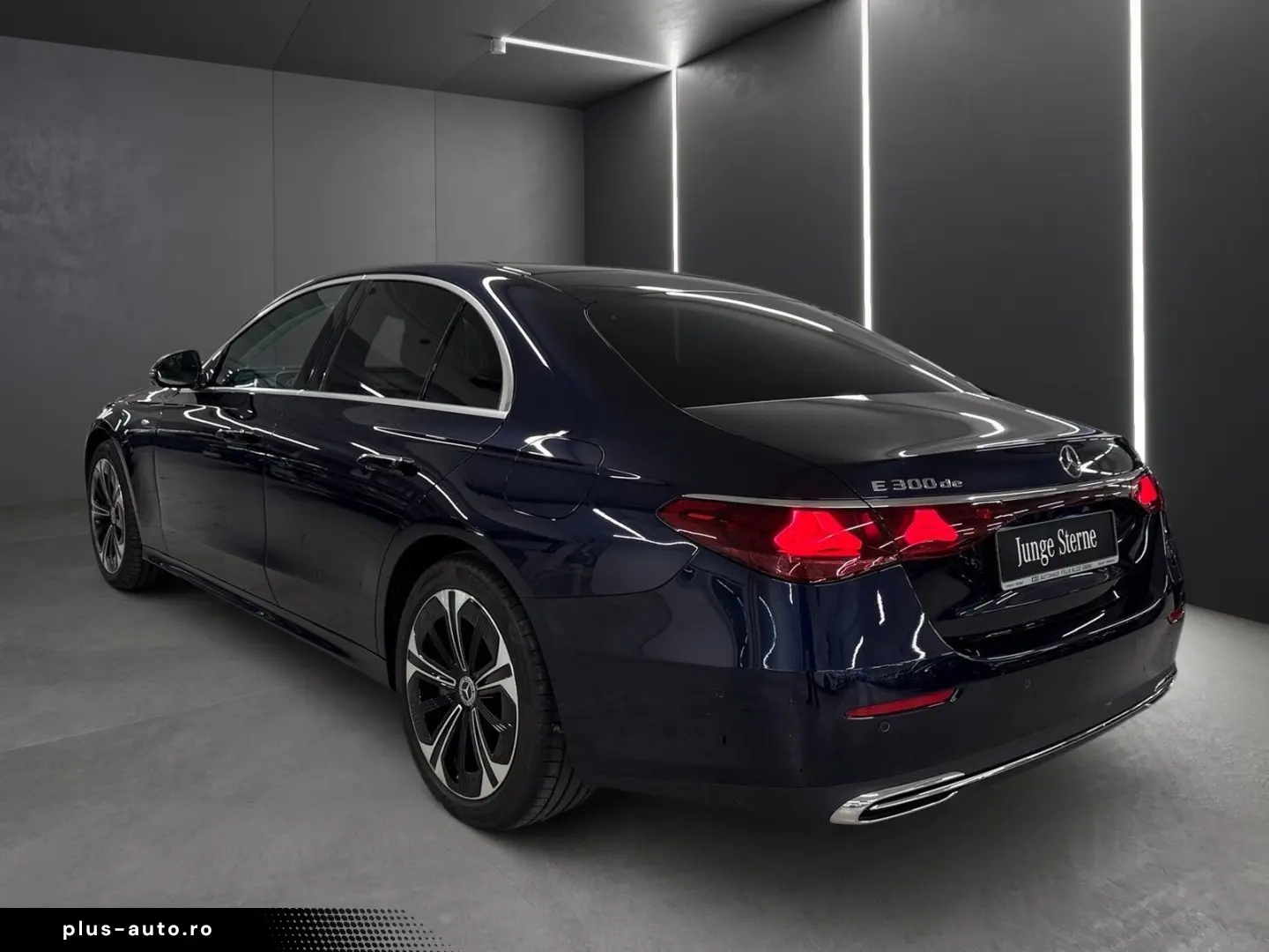 MERCEDES-BENZ E 300 de 4M AVANTGARDE Adv  Distronic &hellip;