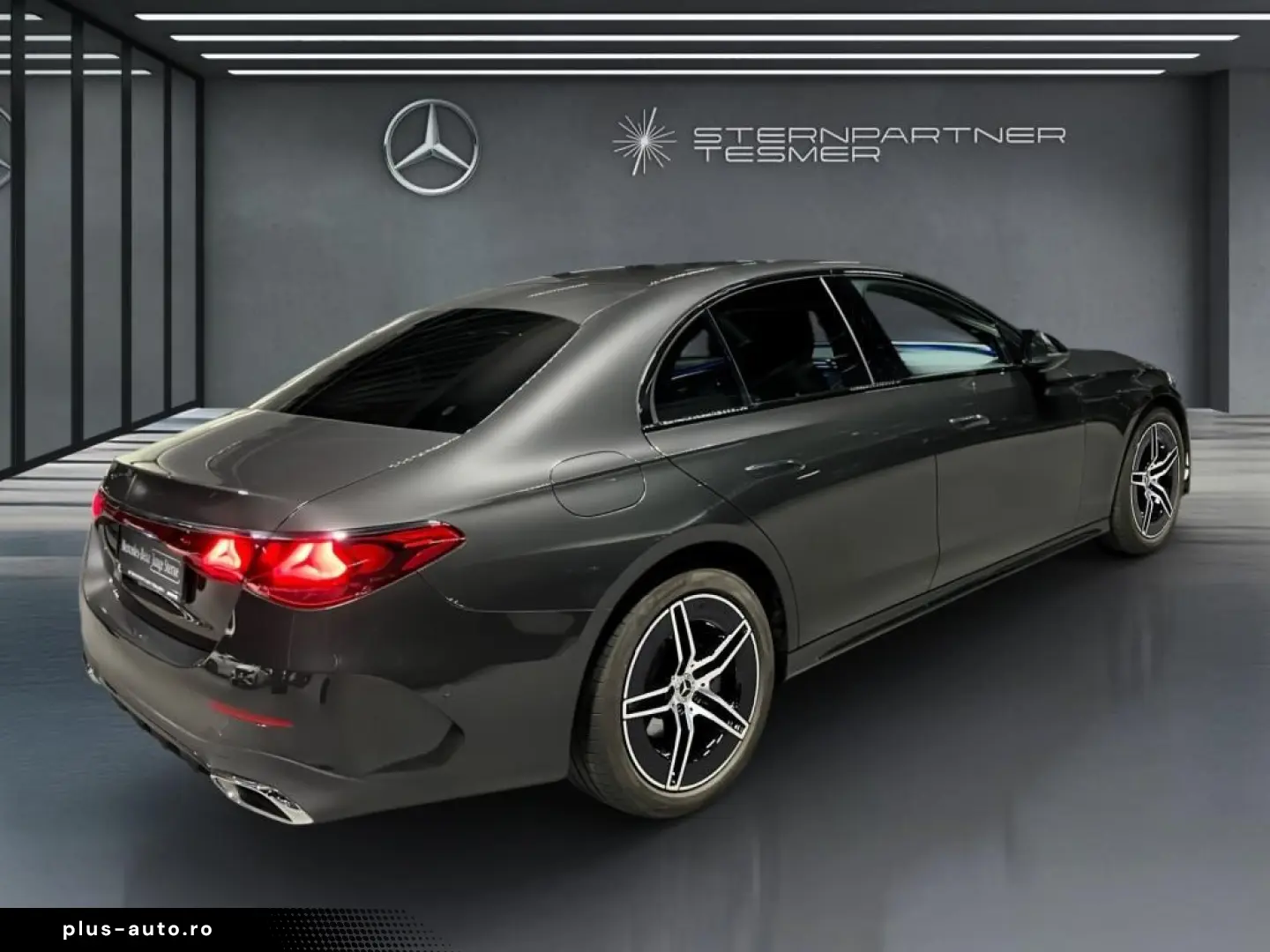 MERCEDES-BENZ E 220 d AMG Night LED DISTRONIC MBUX AMBIE AHK