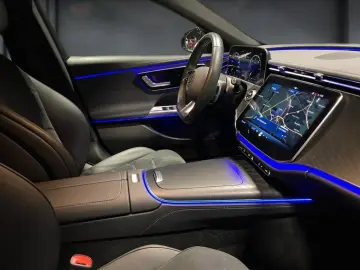 MERCEDES-BENZ E 220 d AMG Night LED DISTRONIC MBUX AMBIE AHK