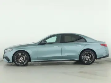 MERCEDES-BENZ E 220 d AMG Advanced LED AHK Night Dis&hellip;