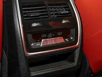 BMW XM M-Drivers 23Z DAPro B&W MASSAGE 360  SITZLÜFT