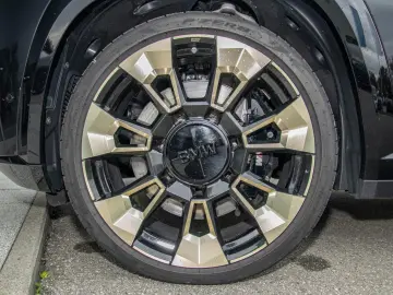 BMW XM M-Drivers 23Z DAPro B&W MASSAGE 360  SITZLÜFT