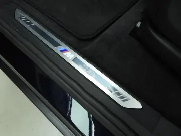 BMW XM 50e   M-Sportpakket   LED   Leder   HUD   AHK