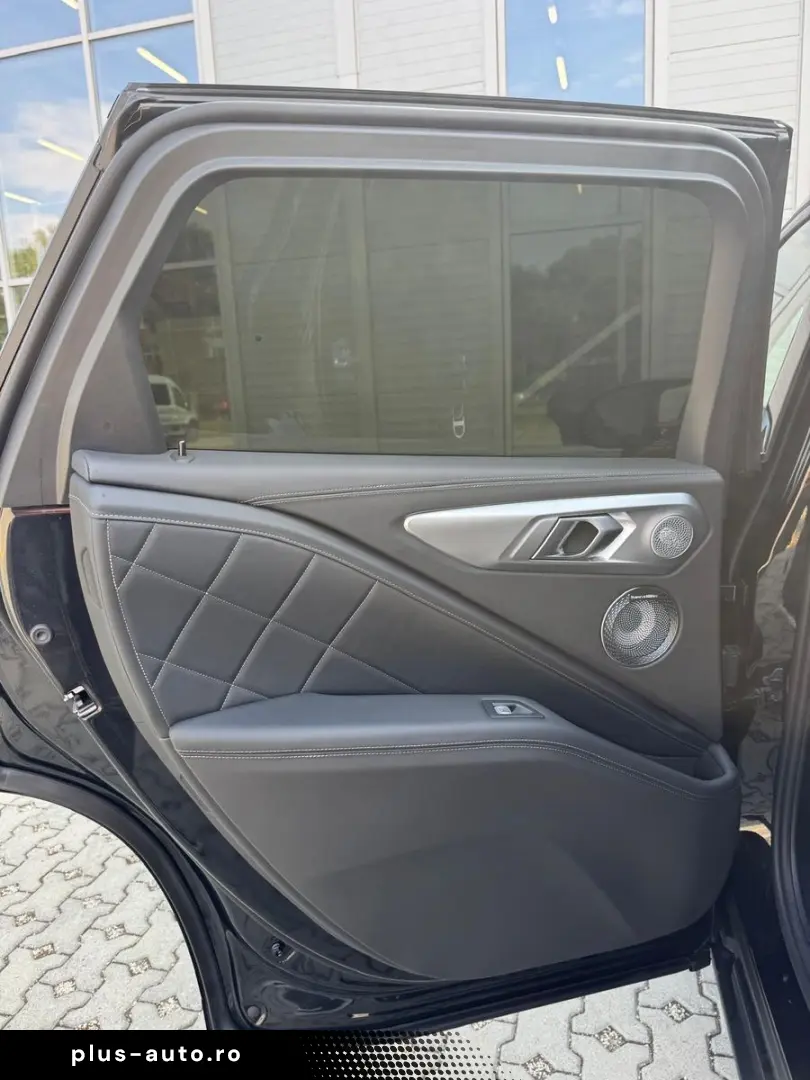 BMW XM 50e DR.ASS.PRO.MASSAGE.B&W.SOFTCL.360