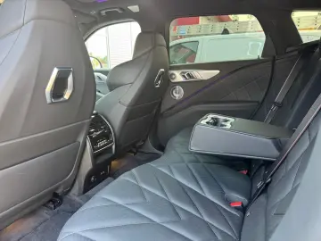 BMW XM 50e DR.ASS.PRO.MASSAGE.B&W.SOFTCL.360