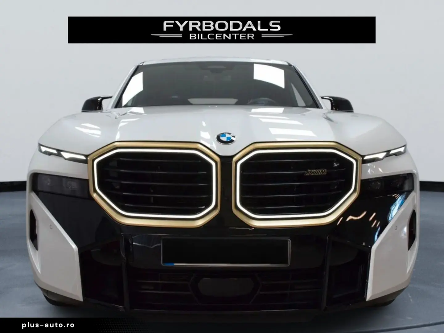 BMW XM 653hp V8   29.5kWh xDrive B&W 23  Massage VAT