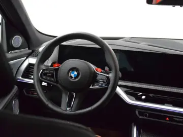 BMW XM 653hp V8   29.5kWh xDrive B&W 23  Massage VAT