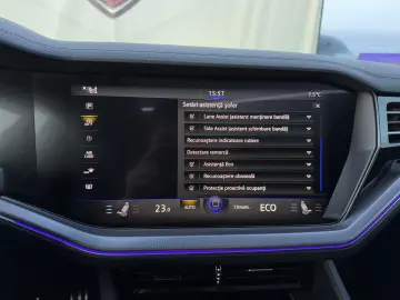 VW Touareg 3.0 V6 TDI 4Motion R-Line