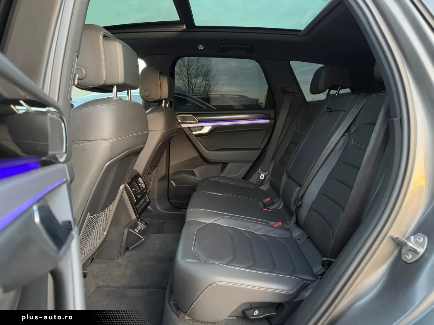 VW Touareg 3.0 V6 TDI 4Motion R-Line