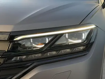 VW Touareg 3.0 V6 TDI 4Motion R-Line