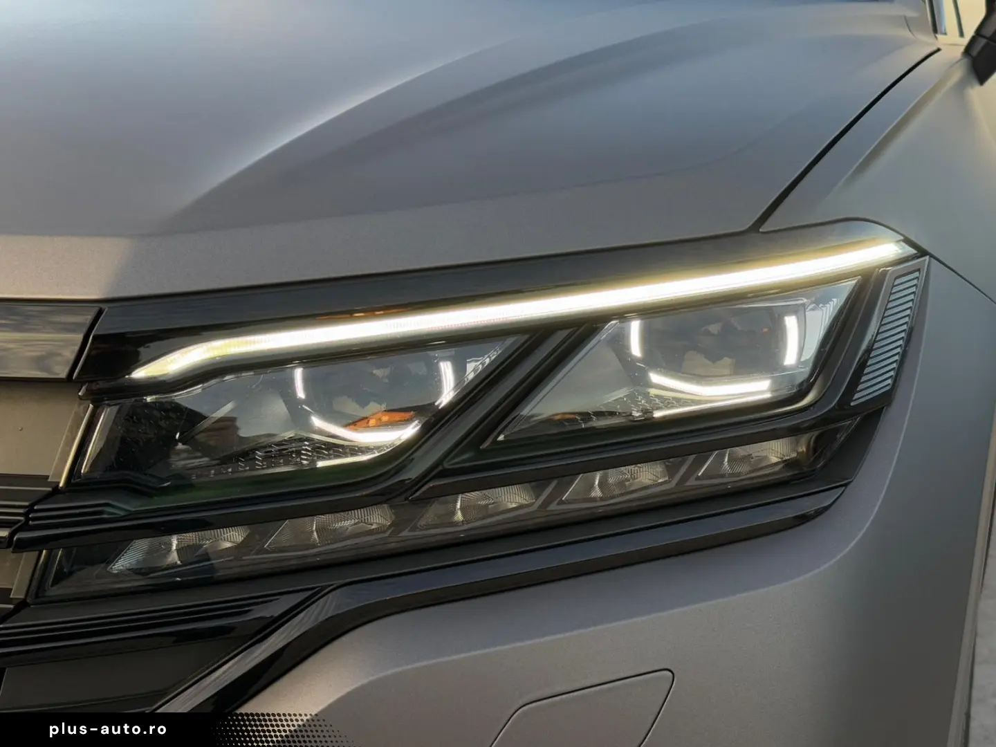 VW Touareg 3.0 V6 TDI 4Motion R-Line