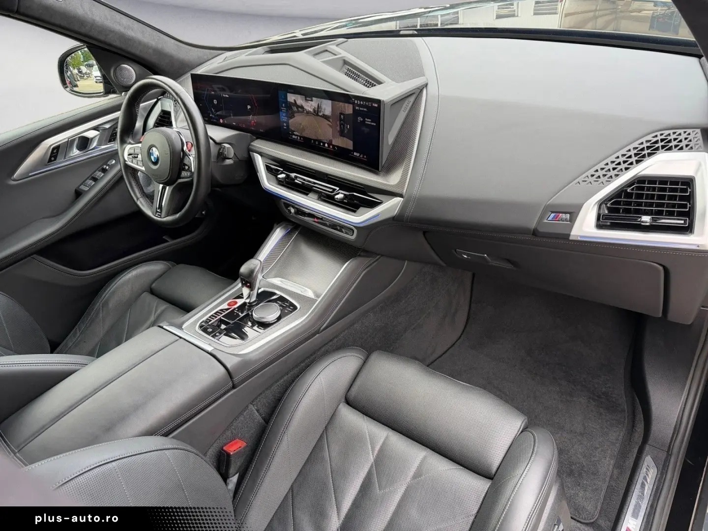 BMW XM M Driver's Package AHK Bowers & Wilkins Soft-