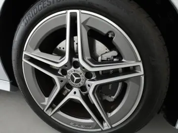 MERCEDES-BENZ CLA 220 4M Coupe AMG-Line LED